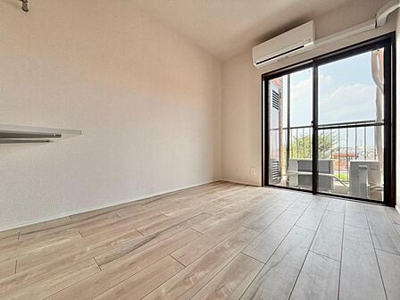 使い方に柔軟性があり、個室としても趣味の部屋としても利用可能です。