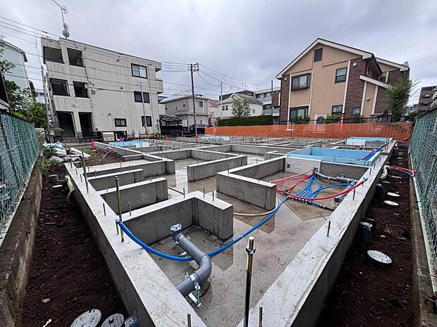 周辺環境や街並みなど、図面だけでは分からない現地の雰囲気もぜひご確認くださいませ。(2026年9月撮影)