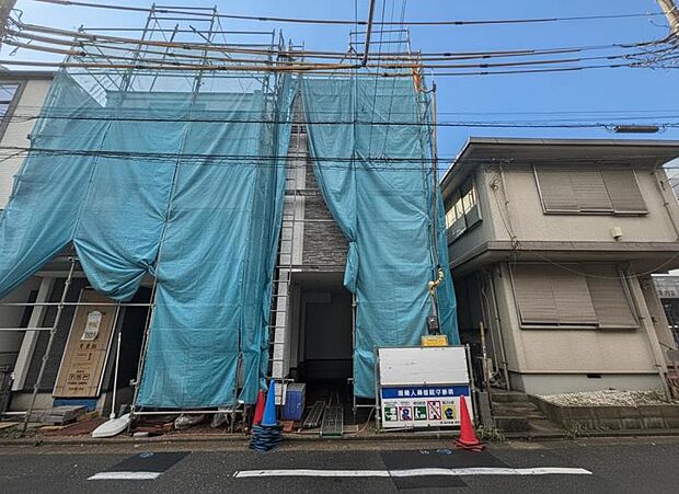 【凛】とした落ち着いたたたずまいのあなただけのお住まい。お友達などが遊びに来た時も自慢をしたくなる邸宅を創り出す外観デザインです。