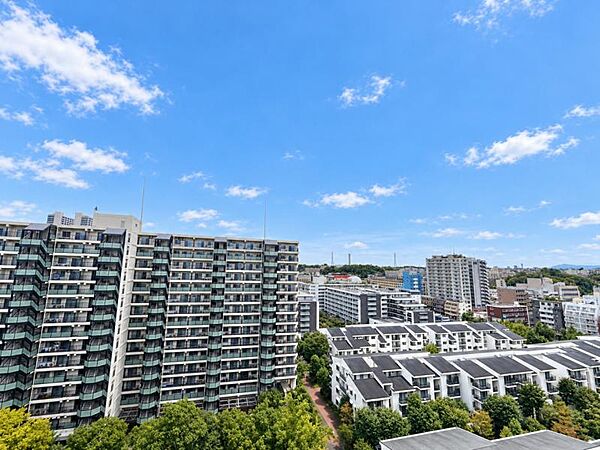 開放感たっぷりの眺望で、毎日が特別なひとときに感じられます。