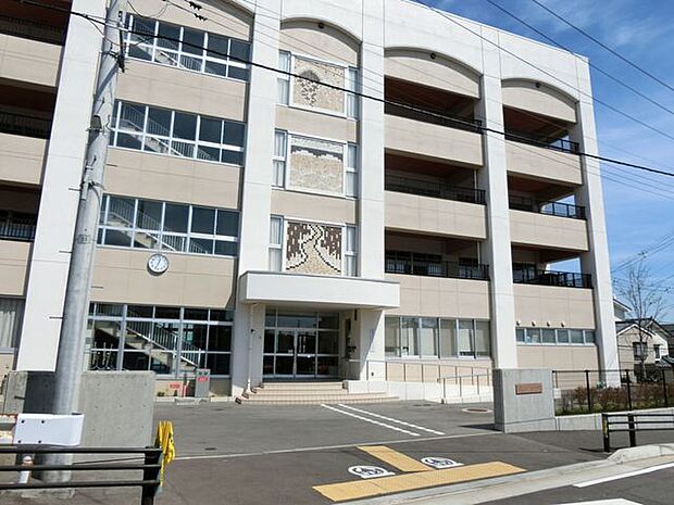 新潟市立 日和山小学校 1280m