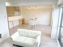 リビング/ダイニングの画像