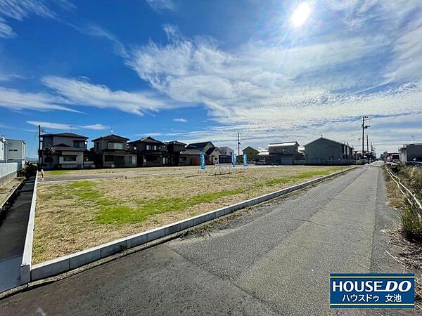 現地（2024年10月）撮影道路幅約4ｍ♪