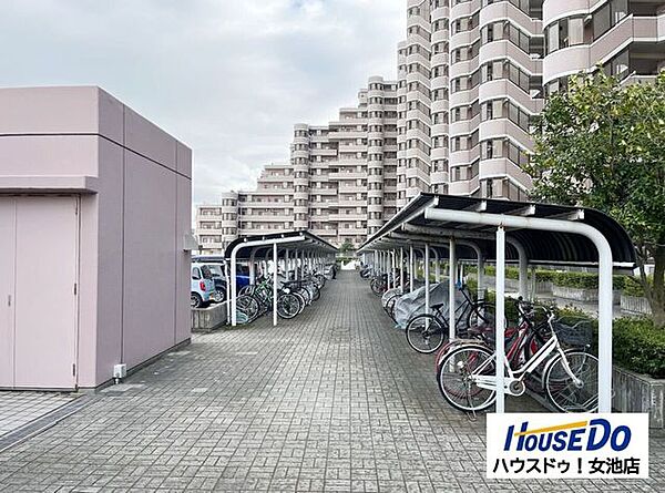 駐輪場