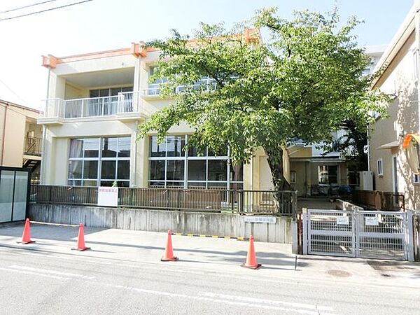長嶺保育園 1050m