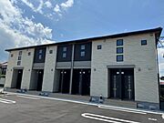 東唐津駅より徒歩17分 築1年6ヶ月 2階建の賃貸物件