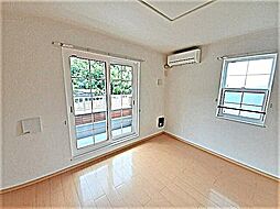 ボヌールエスパスIII番館 2階2LDKのリビング/ダイニング