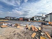  新築 2階建の賃貸物件