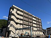 虹ノ松原駅より徒歩18分 3階 築2年8ヶ月の賃貸物件