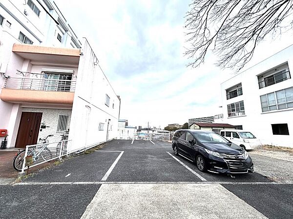 建築条件が無いためお好きなハウスメーカーや工務店で建築可能です！住宅プランもご相談下さい♪