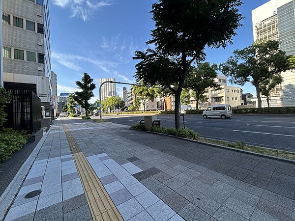 JR・地下鉄・名鉄が利用できる金山駅まで徒歩10分圏内の好立地です♪