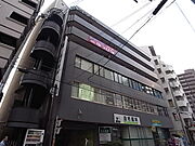 明石駅より徒歩2分 4階 築34年2ヶ月の賃貸物件