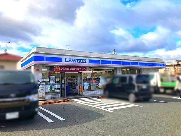 ローソン男山長沢店 350m