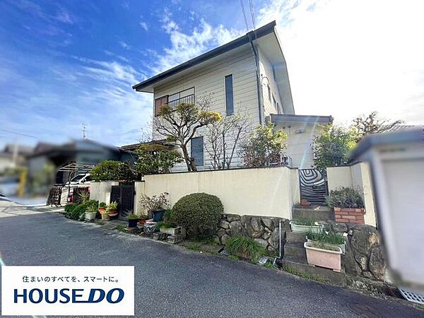 ※古家付きの売り土地です。