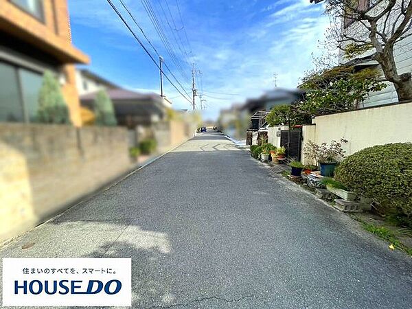 ※古家付きの売り土地です。
