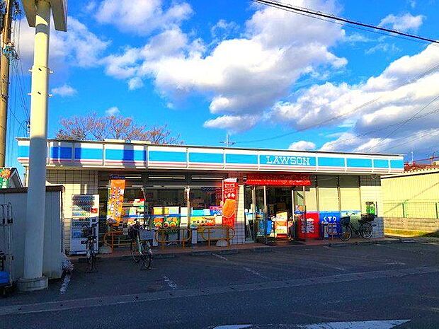 ローソン 養父丘店 650m