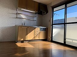 ハイランドタウンE 1階2DKのリビング/ダイニング