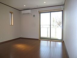 カリーナレジデンス 1階1Kのリビング/ダイニング