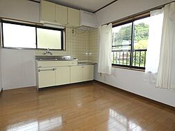 ハイツ小川　5号棟 2階2DKのリビング/ダイニング