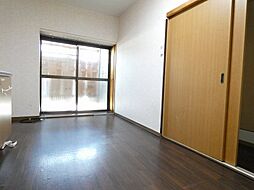 城東貸家B 4DKのリビング/ダイニング