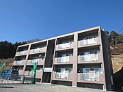 伊那大島駅より徒歩13分 築21年3ヶ月 3階建の賃貸物件