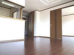 ルーエンハイム 3階2LDKのリビング/ダイニング