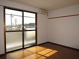 ハイツイズミ 2-D 2階1Kのリビング/ダイニング