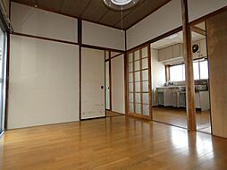 三ツ石アパート B 1階3Kのリビング/ダイニング