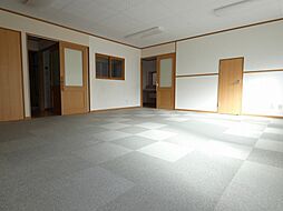 安野住宅 4Kのリビング/ダイニング