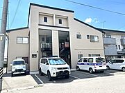 信州中野駅より徒歩11分 築32年 2階建の賃貸物件