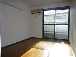 グリーンタウン宮島B棟 1階2DKのリビング/ダイニング