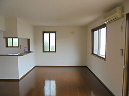 グリーンコート上松A 1階3LDKのリビング/ダイニング