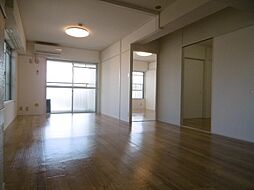 Astour（エストゥール） 3階2LDKのリビング/ダイニング