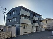  2階 築9年3ヶ月の賃貸物件