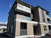  2階 築6年3ヶ月の賃貸物件