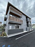  2階 築1年4ヶ月の賃貸物件