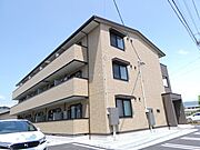 本郷駅より徒歩23分 1階 築3年4ヶ月の賃貸物件