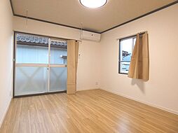 フレグランスホープフル 2階1LDKのリビング/ダイニング