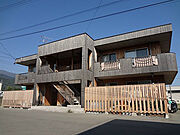 赤木駅より徒歩8分 2階 築17年7ヶ月の賃貸物件