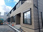 伊那福岡駅より徒歩1分 築1年9ヶ月 2階建の賃貸物件