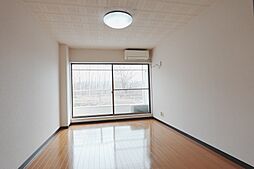 ドミール緑が丘 106 1階1Kのリビング/ダイニング