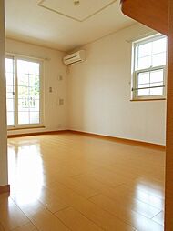 ヴィラパークヒルA 201 2階2LDKのリビング/ダイニング