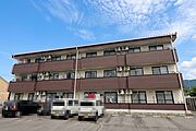 大屋駅より徒歩22分 築22年2ヶ月 3階建の賃貸物件