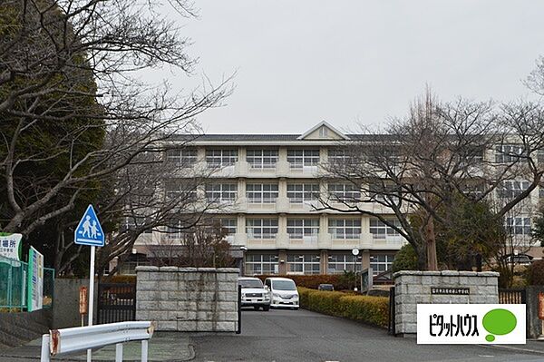画像19:中学校「富士市立吉原第三中学校まで406m」