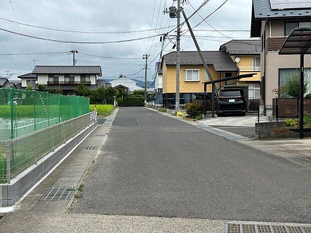 前面道路含む現地写真