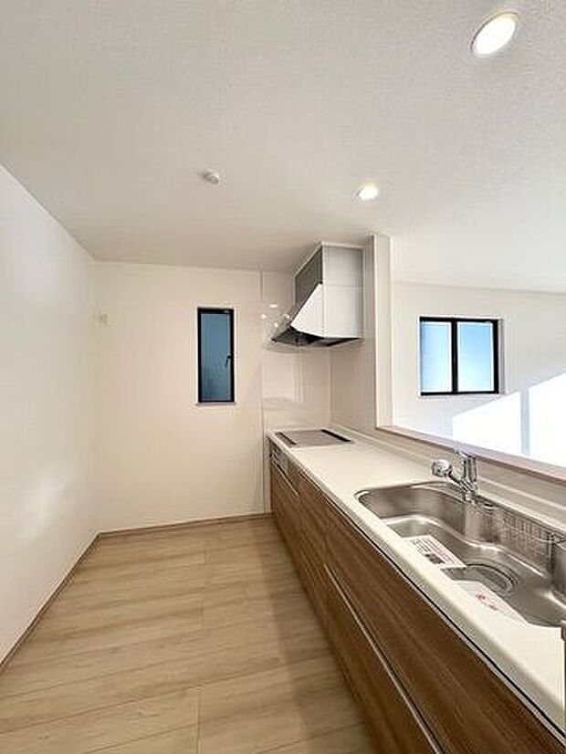 IHクッキングヒーター仕様です。