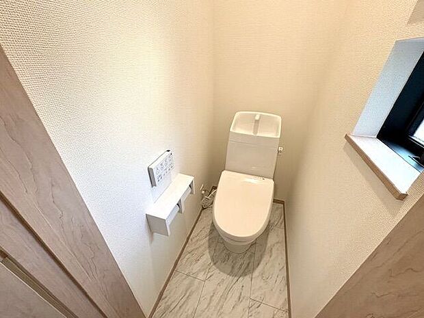 2階トイレです。