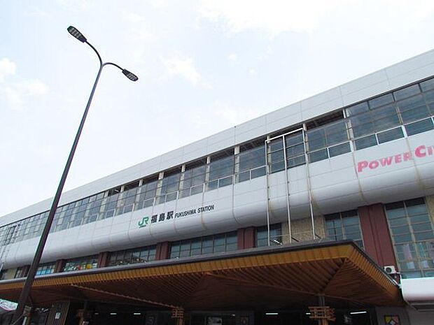 福島駅西口 1640m