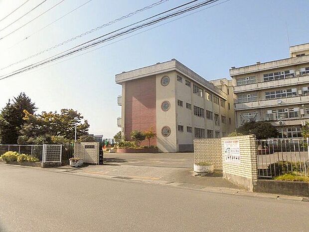福島市立余目小学校 1300m