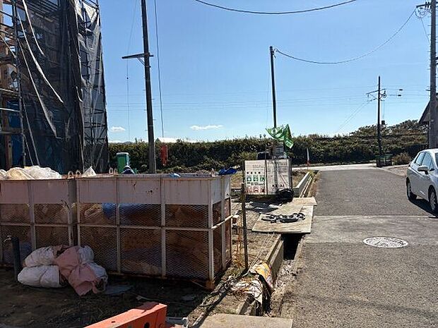 前面道路含む現地写真